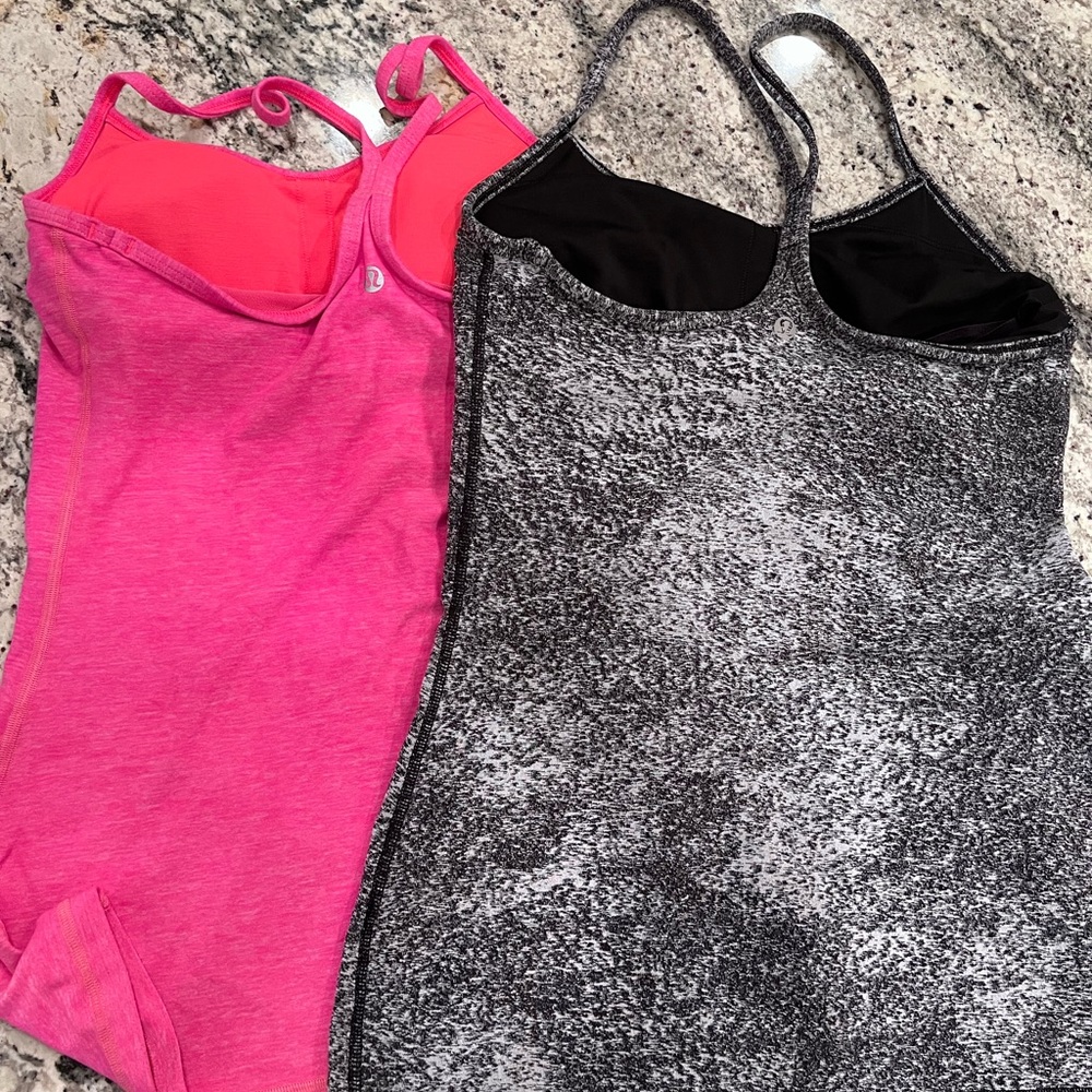 Lululemon tanks (2)